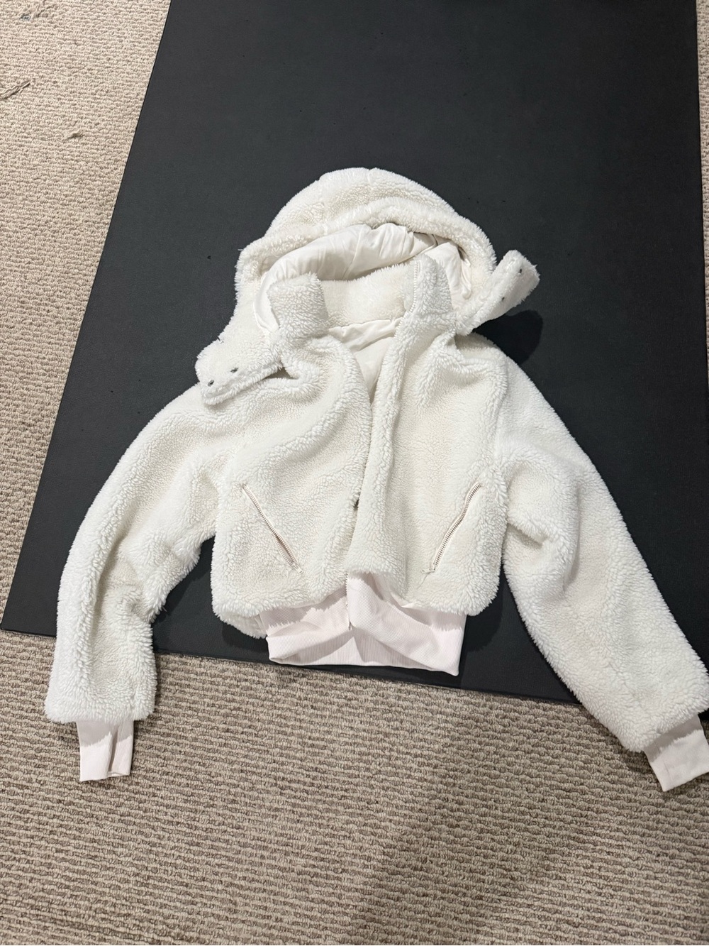 ALO Yoga Cream Sherpa Bomber Jacket with Hood - Picture 3 of 4